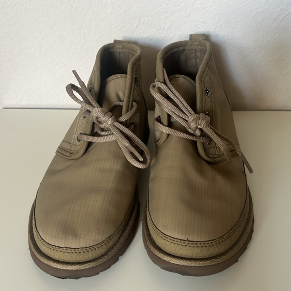 New UGG Light Brown Ankle Boots in Women’s Size 6 - Picture 2 of 9